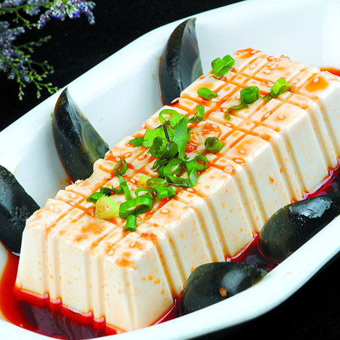 豆腐别再只吃麻辣味了！解锁豆奶新做法，又鲜又嫩，美味挡不住