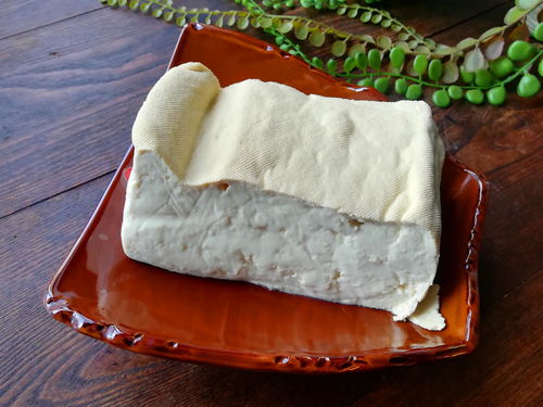 警惕伪健康 四款市售假豆腐，无豆成分却被追捧为营养美食